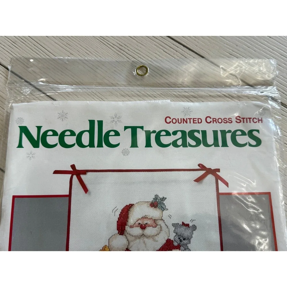 Needle Treasures Claus &‎ Company Banner Christmas Cross Stitch Kit Sealed